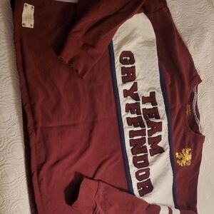 Warner Bros. Gryffindor Crop Top - Maroon and White